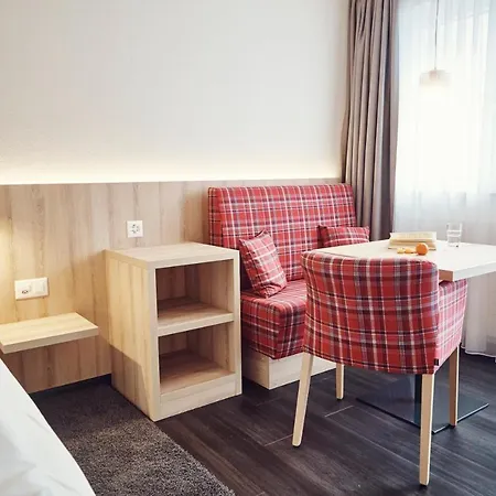 Serviced By Solaria מלון דירות דאבוס