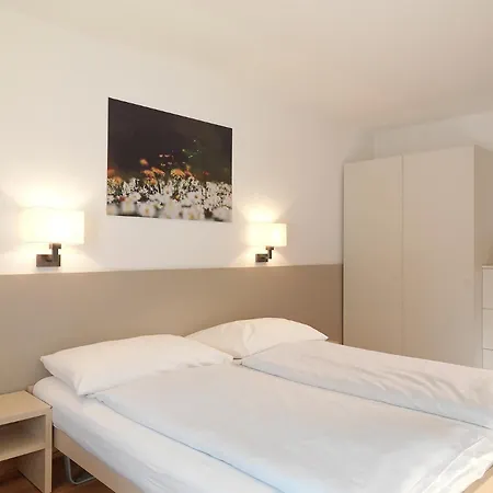 מלון דירות Serviced By Solaria