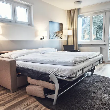 Serviced By Solaria Aparthotel