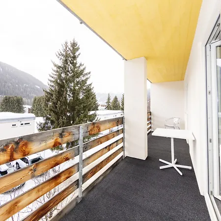 Serviced By Solaria 3* Davos