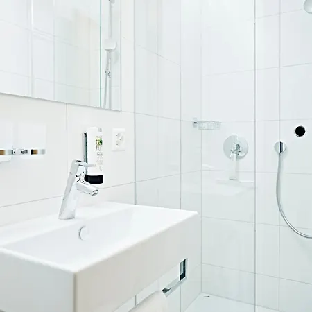 Serviced By Solaria 3* דאבוס