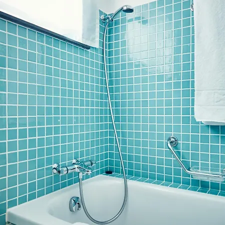 Serviced By Solaria アパートホテル