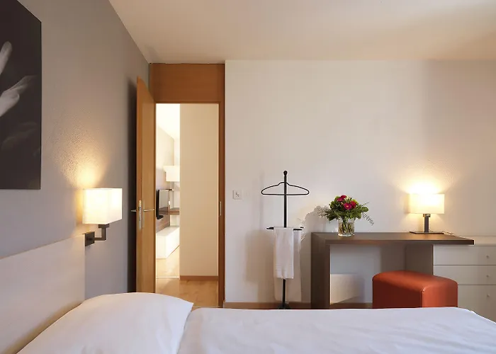 Serviced By Solaria מלון דירות