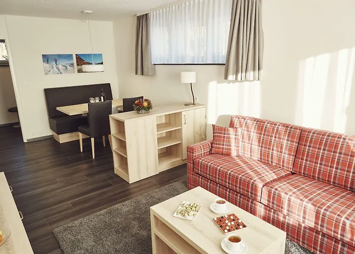 باي سولاريا المخدومة 3*