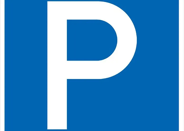 شقة فندقية باي سولاريا المخدومة 3*