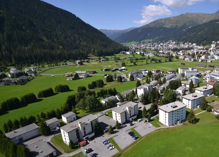 Serviced By Solaria Davos